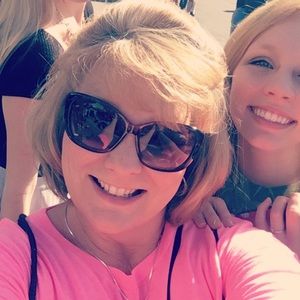 Meet your Posher, Karen